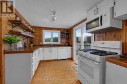 1433 SOUTH HORN LK ROAD | Magnetawan Ontario | Slide Image Seventeen
