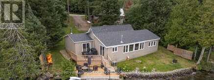 1433 SOUTH HORN LK ROAD | Magnetawan Ontario | Slide Image Eleven
