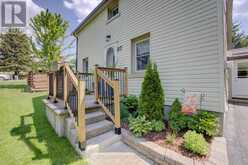 87 ST ANDREW STREET N | St. Marys Ontario | Slide Image Four