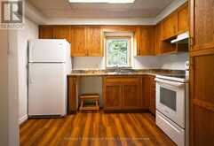 1072 HOLIDAY PARK DRIVE | Bracebridge Ontario | Slide Image Twelve