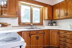 354 WEST GORE STREET | Stratford Ontario | Slide Image Fourteen