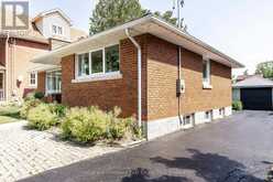 354 WEST GORE STREET | Stratford Ontario | Slide Image Twenty-eight