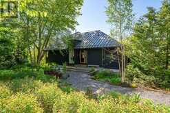 7 RICE STREET | Rosseau Ontario | Slide Image Two