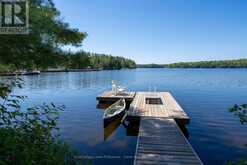 7 RICE STREET | Rosseau Ontario | Slide Image Thirty-nine