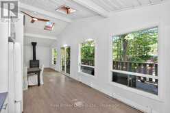 208 DESROCHES TRAIL | Tiny Ontario | Slide Image Eight