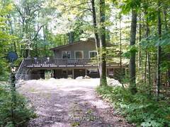208 DESROCHES TRAIL Tiny Ontario, L9M 0H9