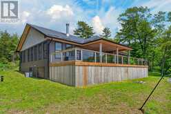32 A11 ISLAND | Pointe au Baril Ontario | Slide Image Seven