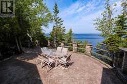 28 ELGIN STREET | Tobermory Ontario | Slide Image Fourteen