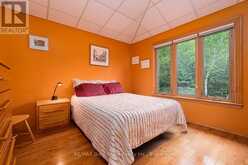 28 ELGIN STREET | Tobermory Ontario | Slide Image Twenty-six