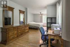 267 RIVERSIDE DRIVE | Haliburton Ontario | Slide Image Thirty