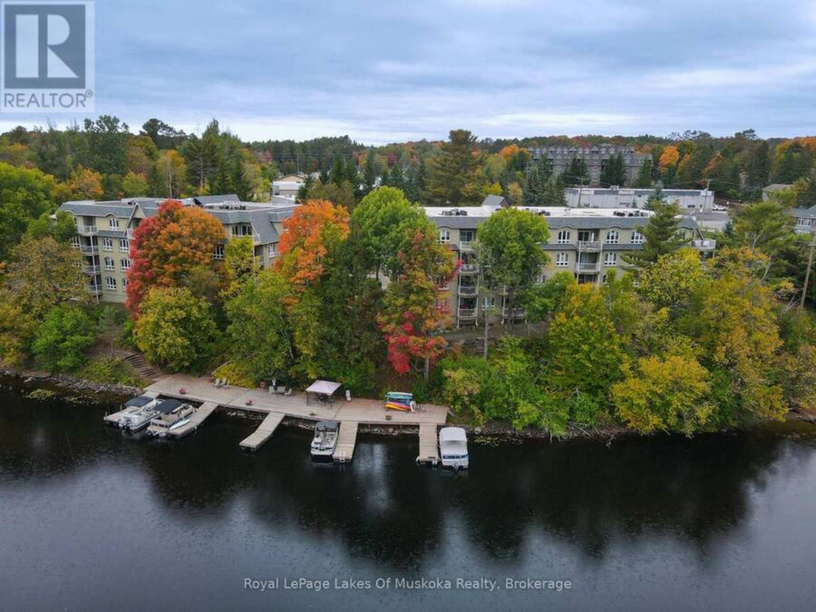 106 - 31 DAIRY LANE, Huntsville, Ontario P1H 2L7