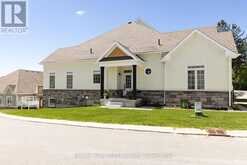 2 LEEDS COURT | Bracebridge Ontario | Slide Image Nine