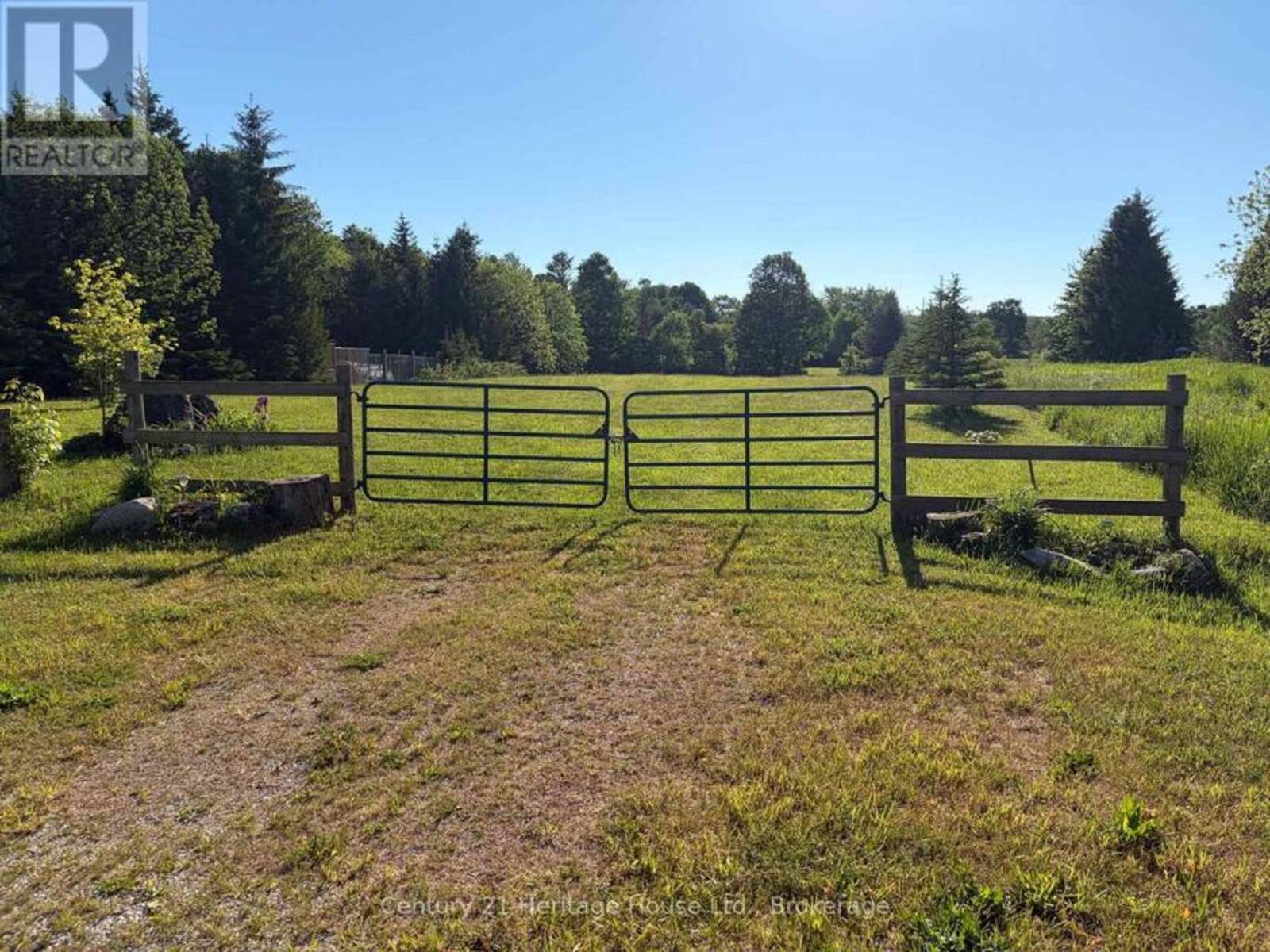 395551 2 CONCESSION, Chatsworth, Ontario N0H 2V0