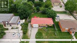155 JAMES STREET | Clinton Ontario | Slide Image Thirty-eight