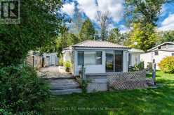 15 BOW ROAD | Tiny Ontario | Slide Image Nine