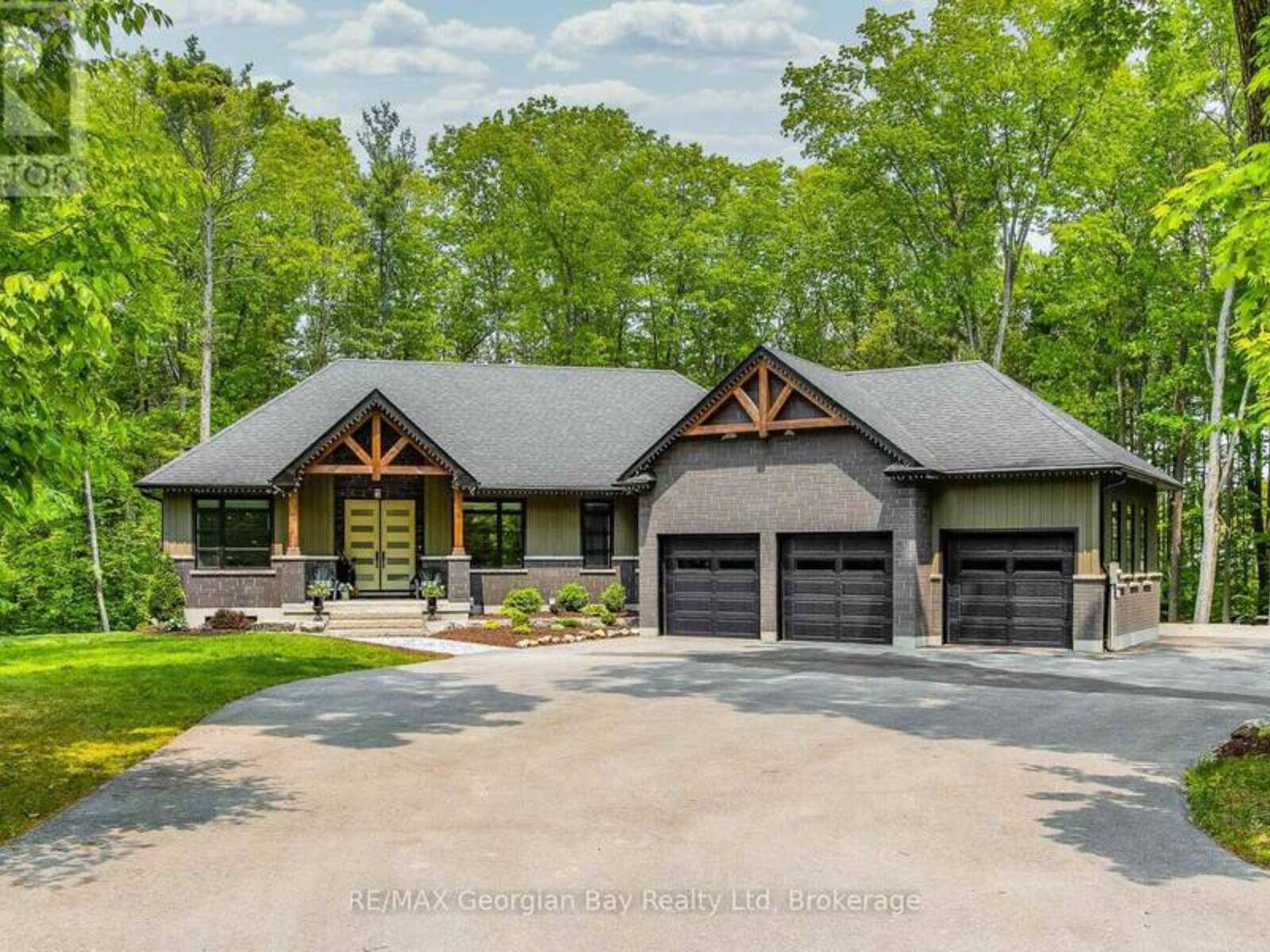 50 WINDERMERE CIRCLE, Midland, Ontario L4R 0C3