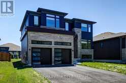166 MAPLESIDE DRIVE | Wasaga Beach Ontario | Slide Image One