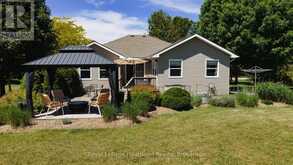 35095 OLD RIVER ROAD N | Bayfield Ontario | Slide Image Forty-four