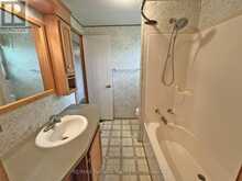 144 SANDBAGGER CRESCENT | Clinton Ontario | Slide Image Twenty