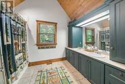 142 CRAIGLEITH ROAD | The Blue Mountains Ontario | Slide Image Thirty-six