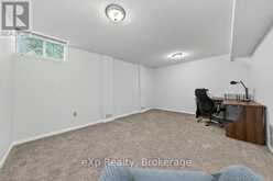 35 ROEHAMPTON CRESCENT | Guelph Ontario | Slide Image Thirty-three