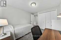 35 ROEHAMPTON CRESCENT | Guelph Ontario | Slide Image Thirty