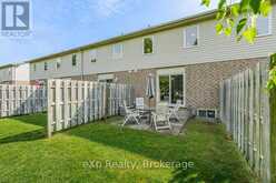 35 ROEHAMPTON CRESCENT | Guelph Ontario | Slide Image Forty