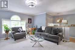 996 NORTH MARY LAKE ROAD | Huntsville Ontario | Slide Image Eight