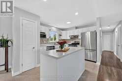 5 MARL CREEK DRIVE | Springwater Ontario | Slide Image Fifteen