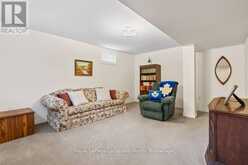 83 WHITE ELM ROAD | Barrie Ontario | Slide Image Fifteen