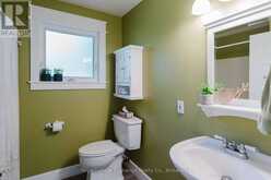719 YORK AVENUE N | Sauble Beach Ontario | Slide Image Thirty-three