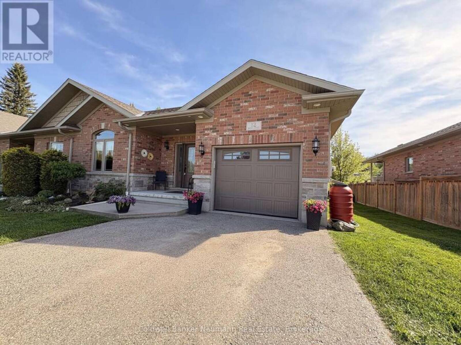 12 BROWN STREET S, Minto, Ontario N0G 1M0