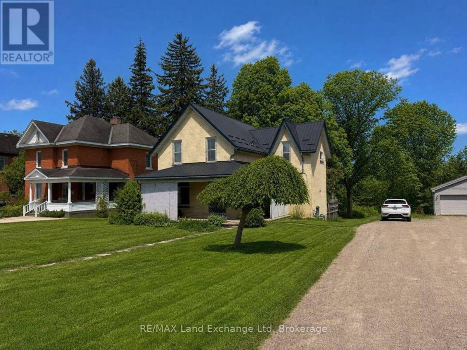 126 DIAGONAL ROAD, Wingham, Ontario N0G 2W0