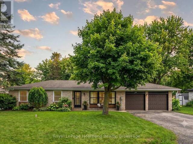 156 JOHN STREET N Minto Ontario, N0G 1Z0 - 4 Bedrooms Home For Sale