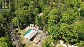 46 ROBERT ROAD W | Huntsville Ontario | Slide Image Four