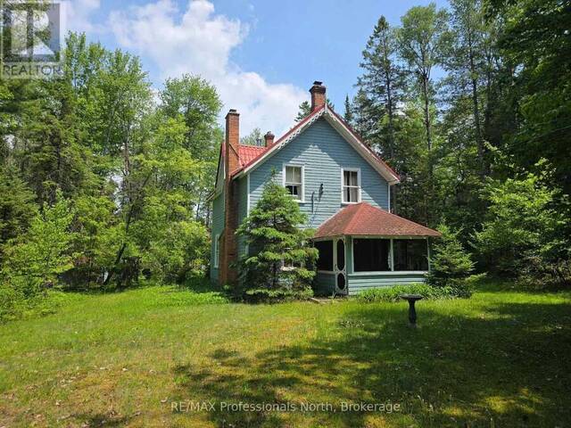 231 KAY ROAD W Huntsville Ontario, P0B 1L0 - 3 Bedrooms Waterfront Home For sale