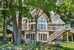 206 MACBETH ISLAND | Bracebridge Ontario | Slide Image Two