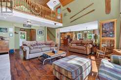 206 MACBETH ISLAND | Bracebridge Ontario | Slide Image Eight