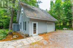 1049 NINATIGO LANE | Haliburton Ontario | Slide Image Thirty