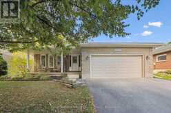 284 COLBORNE STREET | Elora Ontario | Slide Image One
