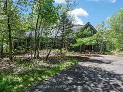 UNIT #9 - 4805 MUSKOKA ROAD 169 HIGHWAY E MacTier Ontario, P0C 1H0