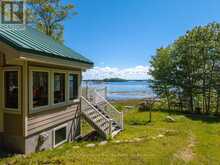 53 SANDY ISLAND | The Archipelago Ontario | Slide Image Thirteen