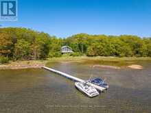 53 SANDY ISLAND | The Archipelago Ontario | Slide Image Five