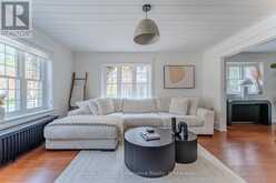 211 5TH STREET E | Owen Sound Ontario | Slide Image Eight