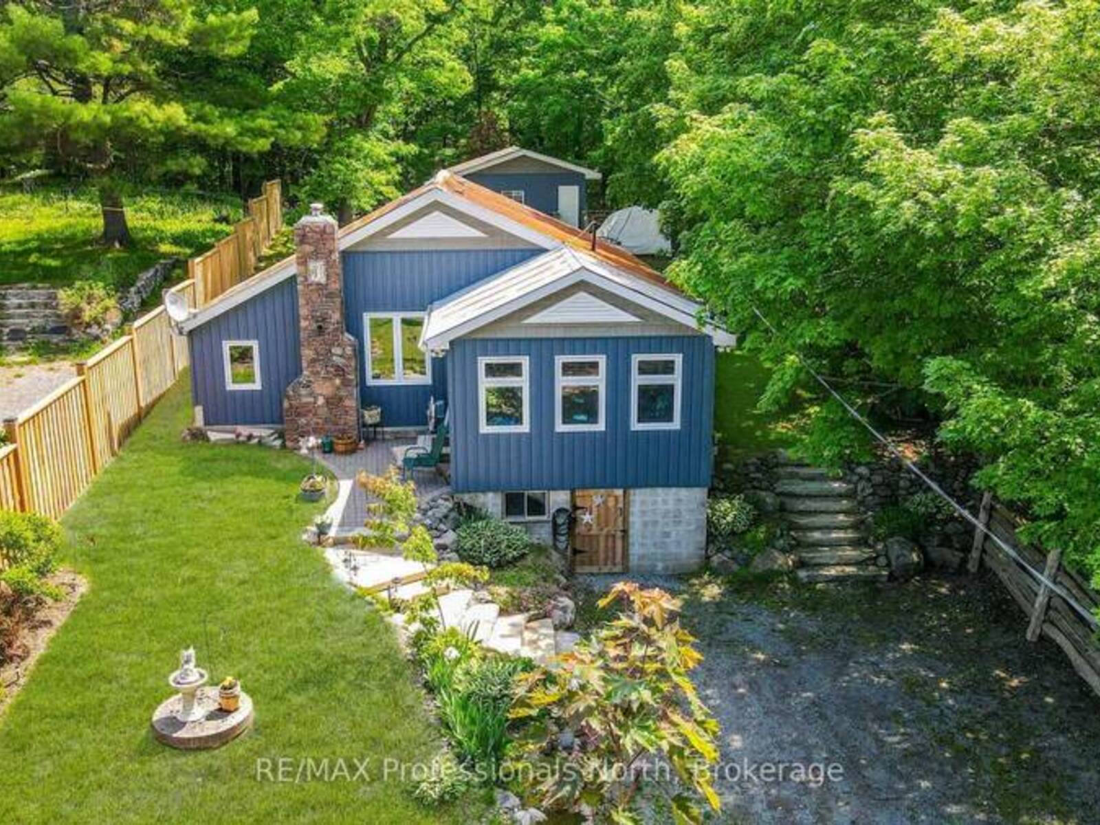 203 BURLEIGH STREET, Apsley, Ontario K0L 1A0
