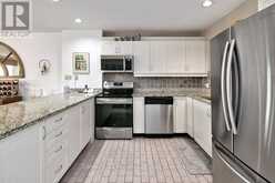 500 OXBOW CRESCENT | Collingwood Ontario | Slide Image Two