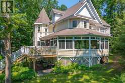 22 KNOWLES CRESCENT E | Rosseau Ontario | Slide Image One