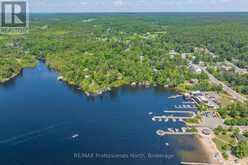22 KNOWLES CRESCENT E | Rosseau Ontario | Slide Image Thirty-two
