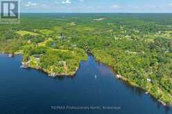 22 KNOWLES CRESCENT E | Rosseau Ontario | Slide Image Forty-two