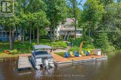 22 KNOWLES CRESCENT E | Rosseau Ontario | Slide Image Forty-seven